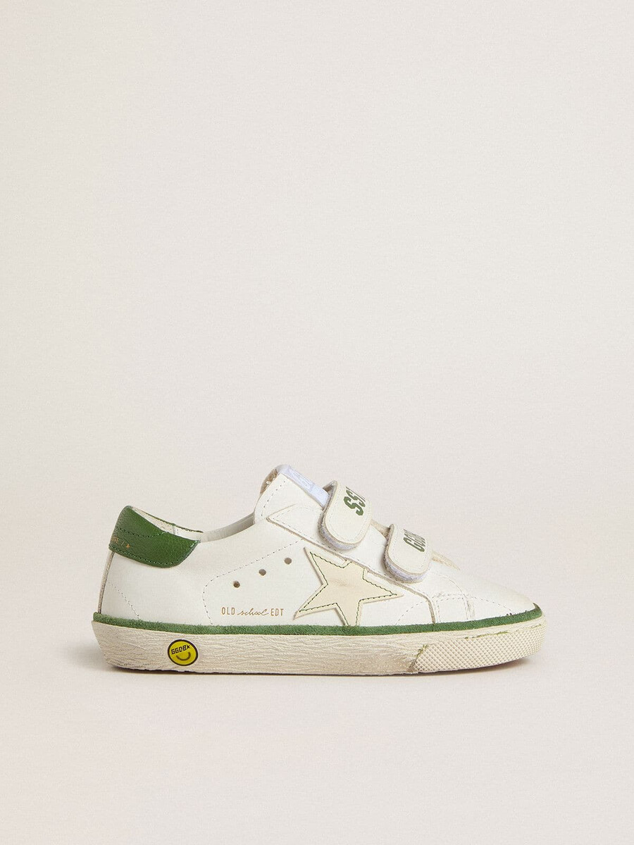 buty teen old school w białej skórze z zieloną zapinką na pięcie i zieloną wstawką