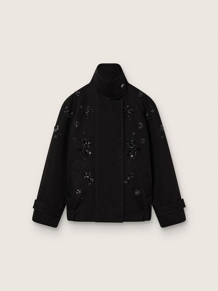 kurtka damska oversize z czarnej bawełnianej tkaniny twill z kwiatowym haftem cekinowym