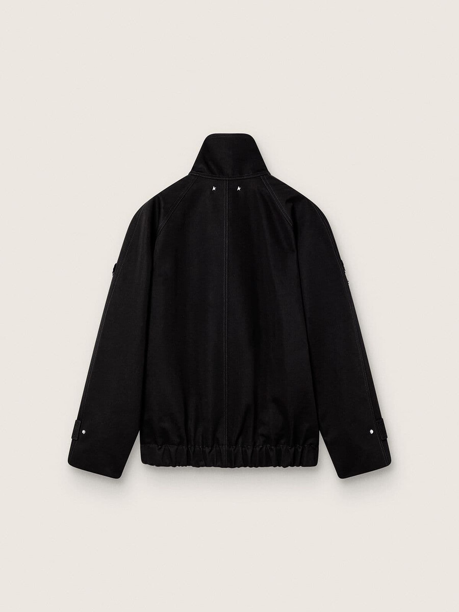 kurtka damska oversize z czarnej bawełnianej tkaniny twill z kwiatowym haftem cekinowym