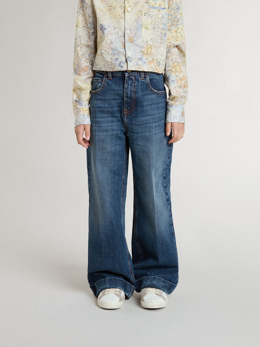 jeansy dziewczęce typu bootcut z średnim przetarciem i haftem