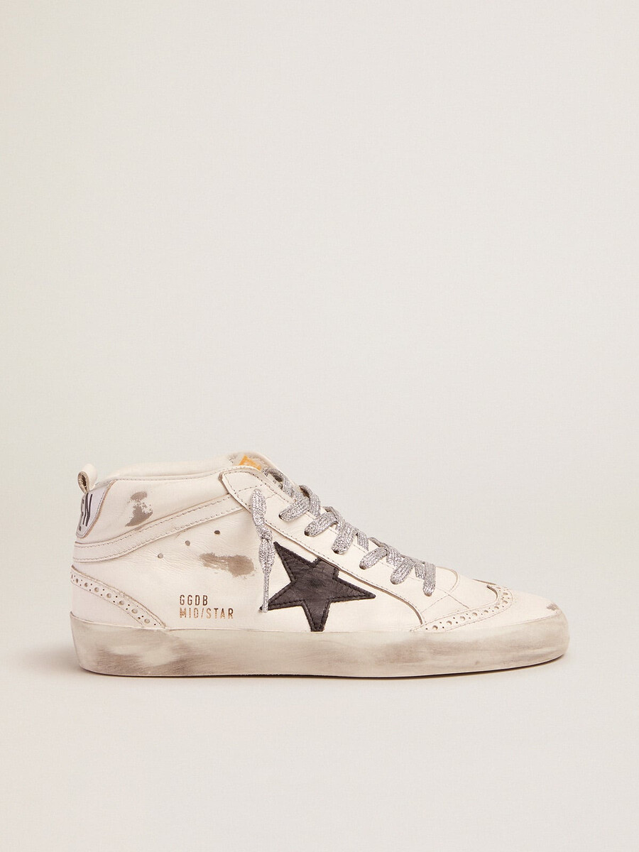 damskie buty mid star z laminowanym zapięciem i błyszczącymi sznurowadłami