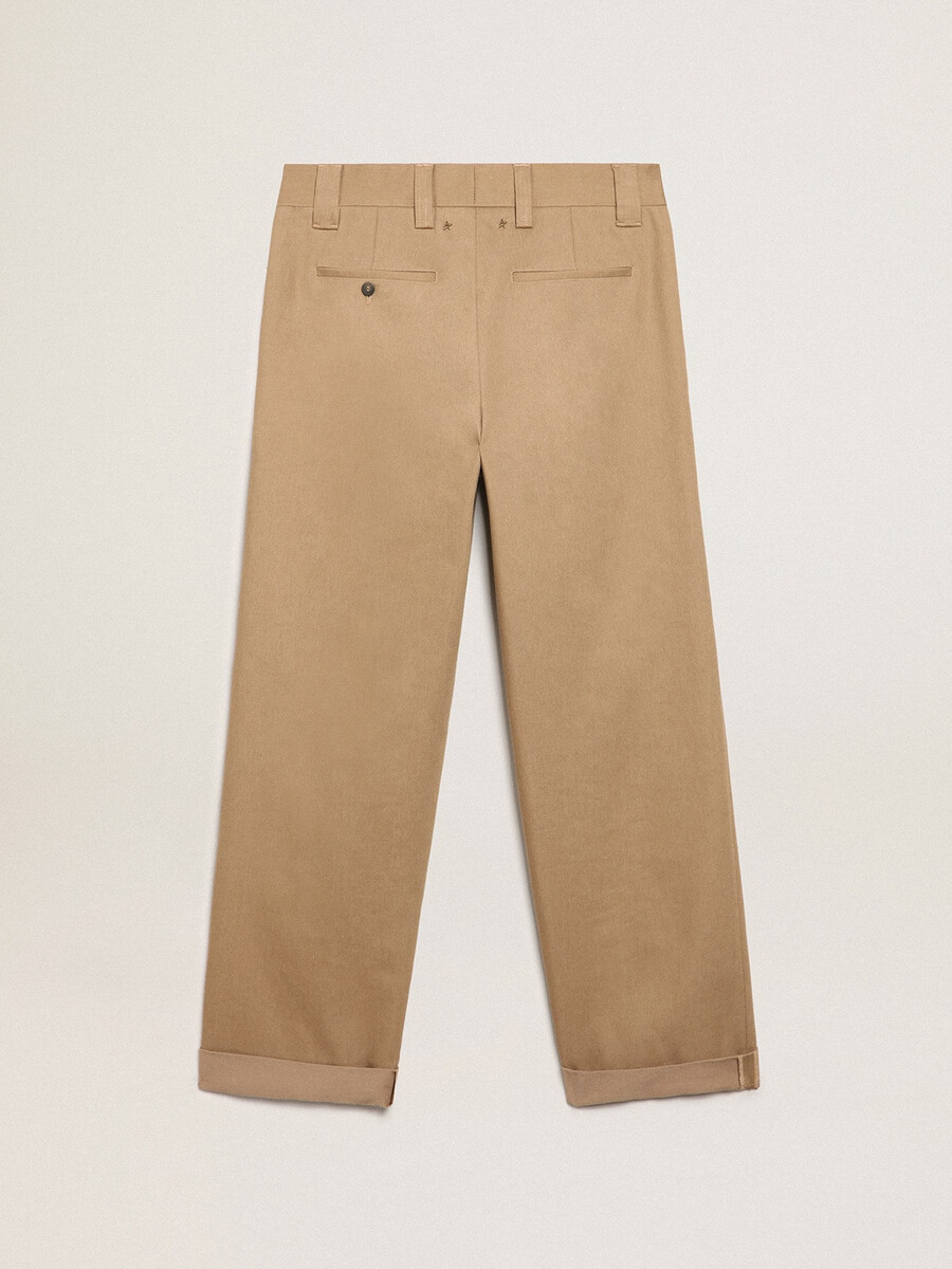 chinosy beżowo-khaki z kolekcji golden collection