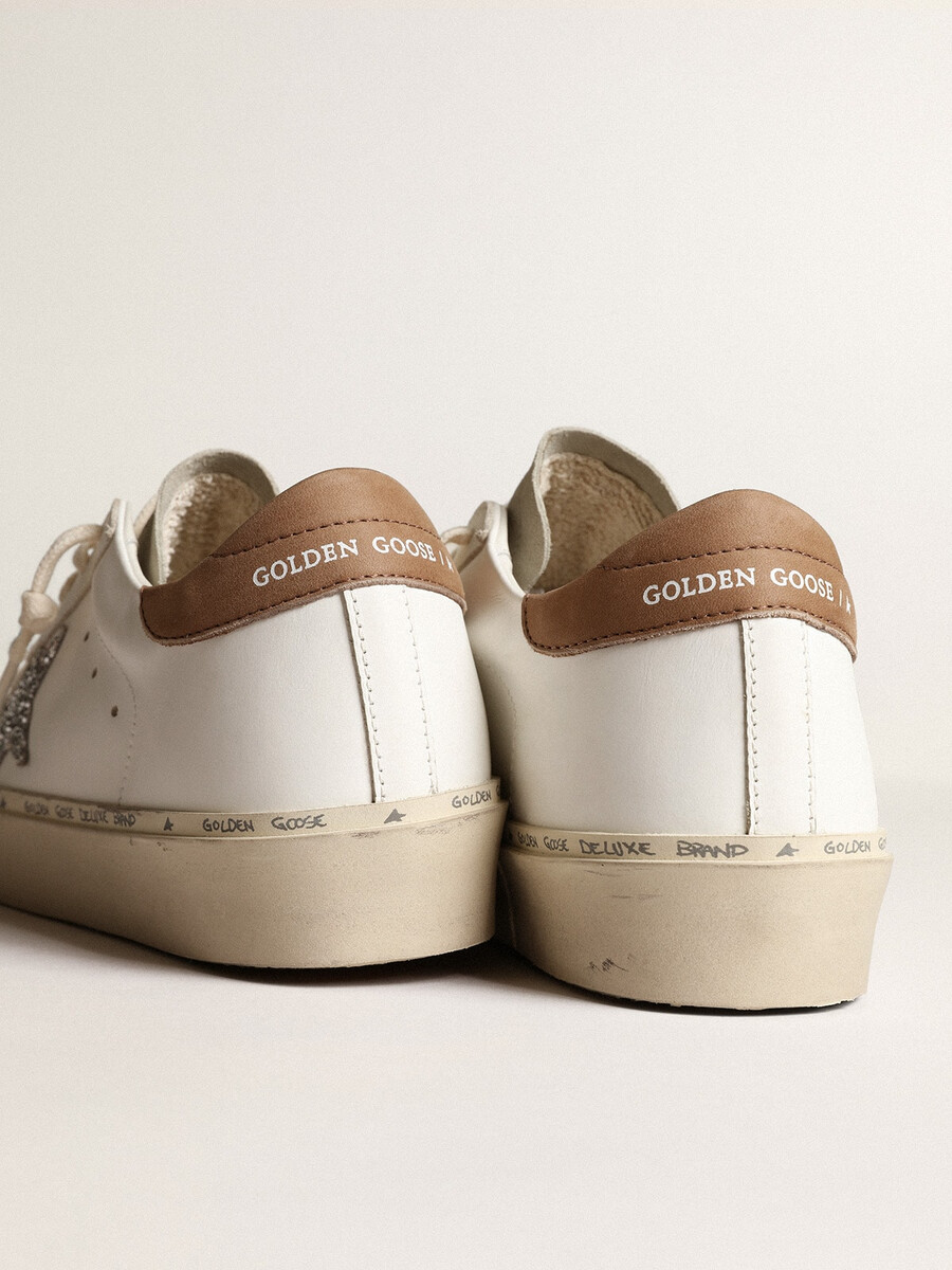 damskie buty hi star ze srebrną brokatową gwiazdą i zapięciem z nubuku w kolorze gołębiej szarości