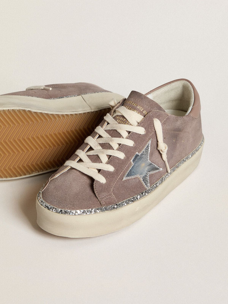 damskie buty hi star ze zamszu ze srebrną gwiazdą ze skóry i skórzanym paskiem na pięcie