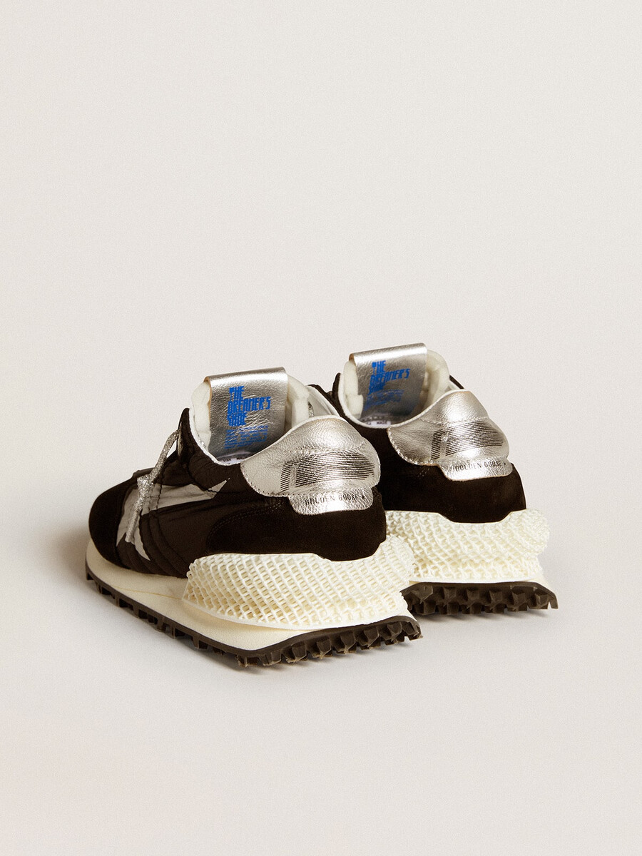 damskie buty marathon z cholewką z czarnego nylonu ripstop i srebrną gwiazdą