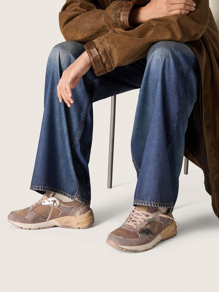 damskie buty dad-star z liliowego zamszu i siateczki z laminowaną skórzaną gwiazdą i zapięciem na pięcie