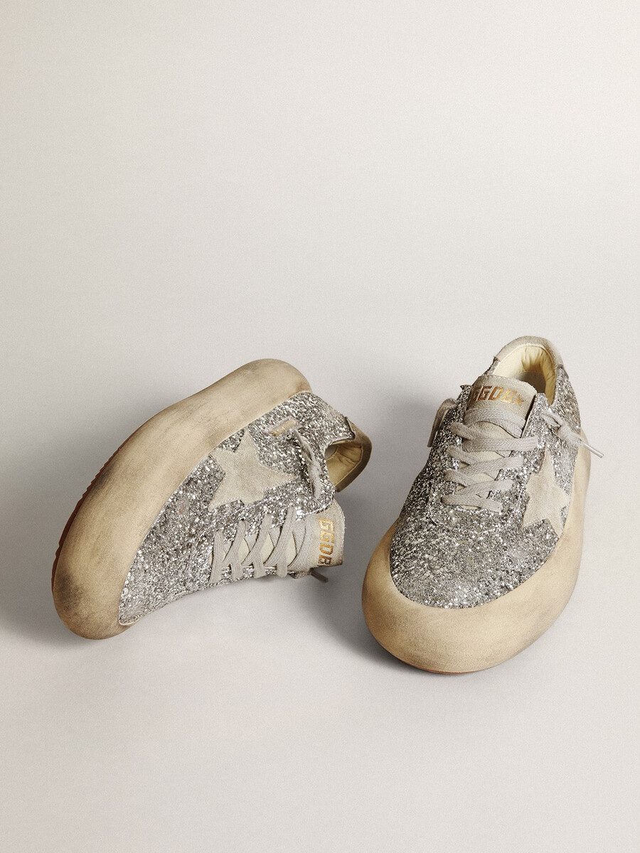 damskie buty space-star w srebrnym brokacie z lodowo-szarą gwiazdą