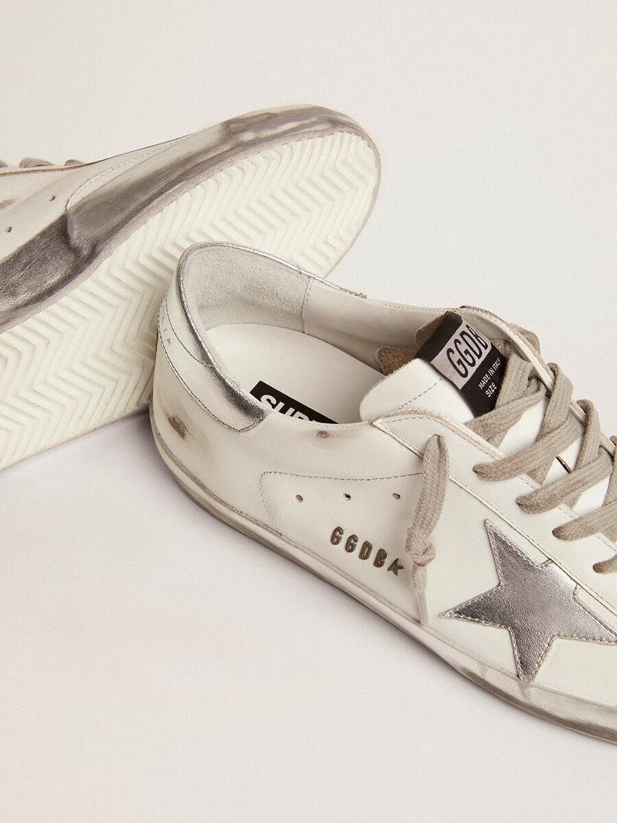 męskie buty super-star z laminowaną gwiazdką i zapięciem na pięcie