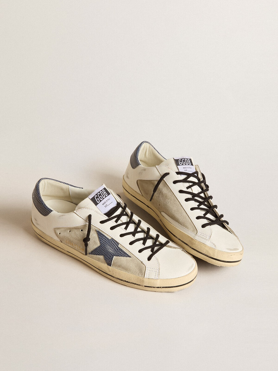 męskie buty super-star ze skóry i zamszu z niebieską skórzaną gwiazdą z nadrukiem jaszczurki