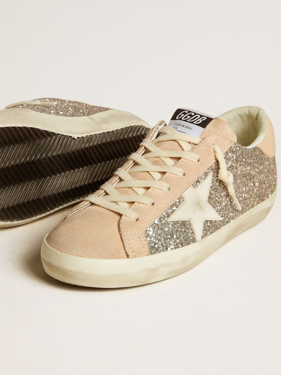 damskie buty super-star w srebrnym brokacie ze skórzaną gwiazdką i zapięciem na pięcie