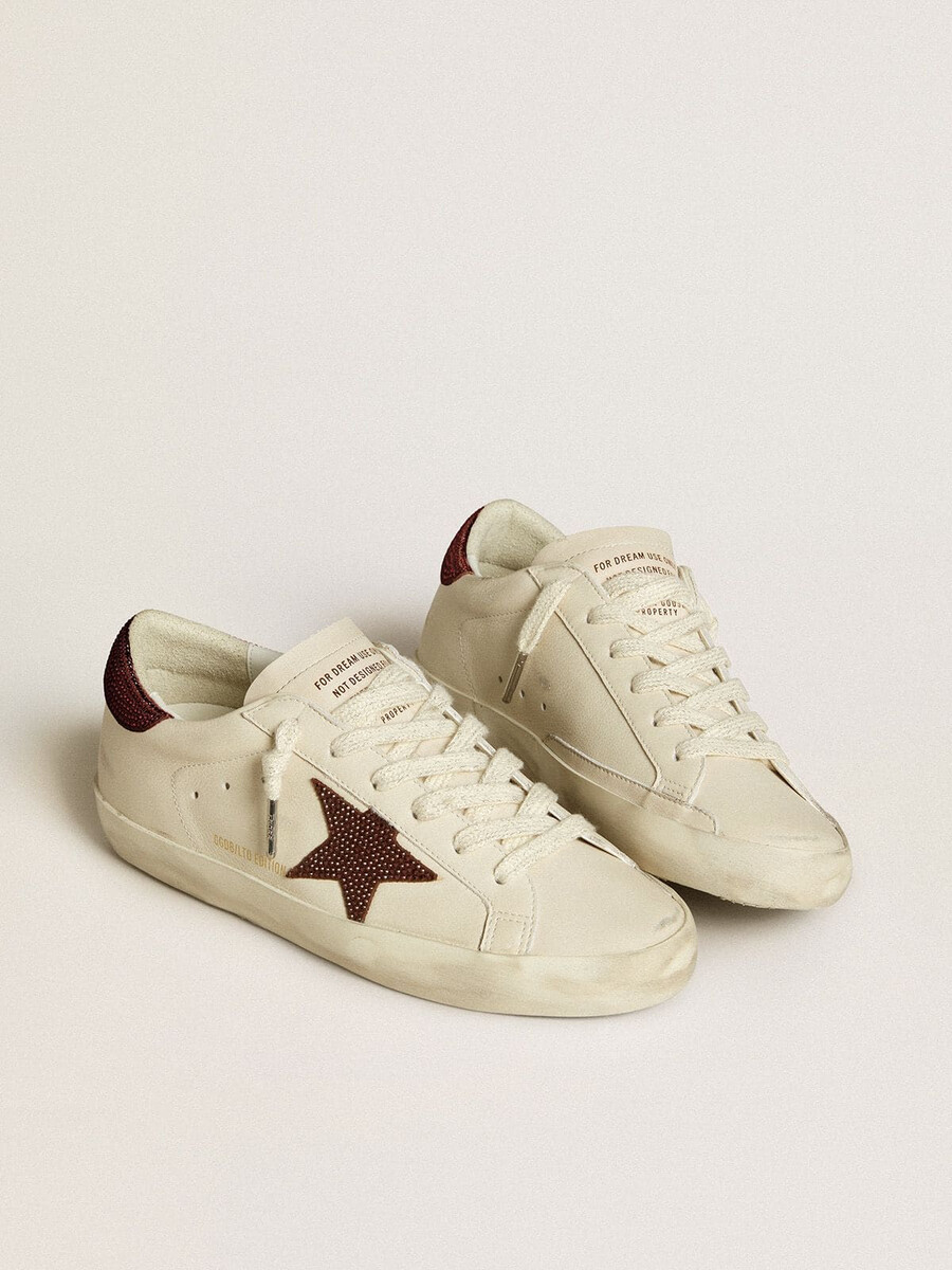 damskie buty super-star z gwiazdą ze zamszu i zapięciem na pięcie z kryształkami swarovskiego