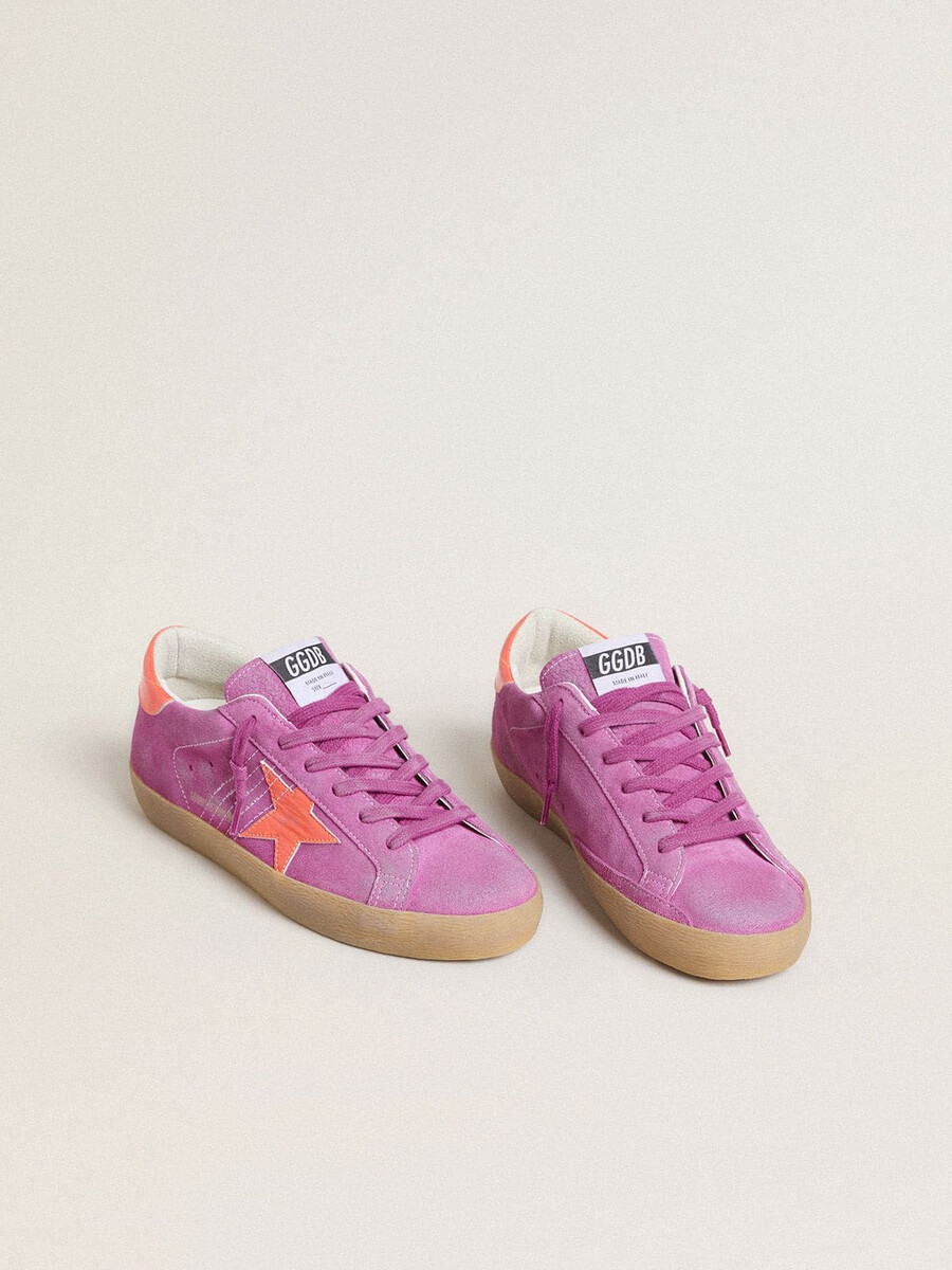 damskie buty super-star w kolorze fuksji z fluorescencyjną pomarańczową laminowaną skórą w gwiazdę i zapięciem na pięcie
