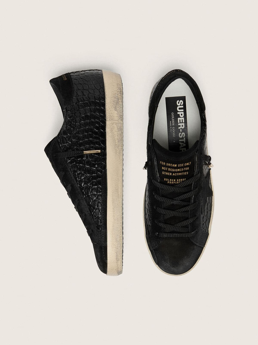 damskie buty super-star ltd z czarnej skóry z nadrukiem krokodylej skóry z czarną zamszową gwiazdą i zapięciem na pięcie