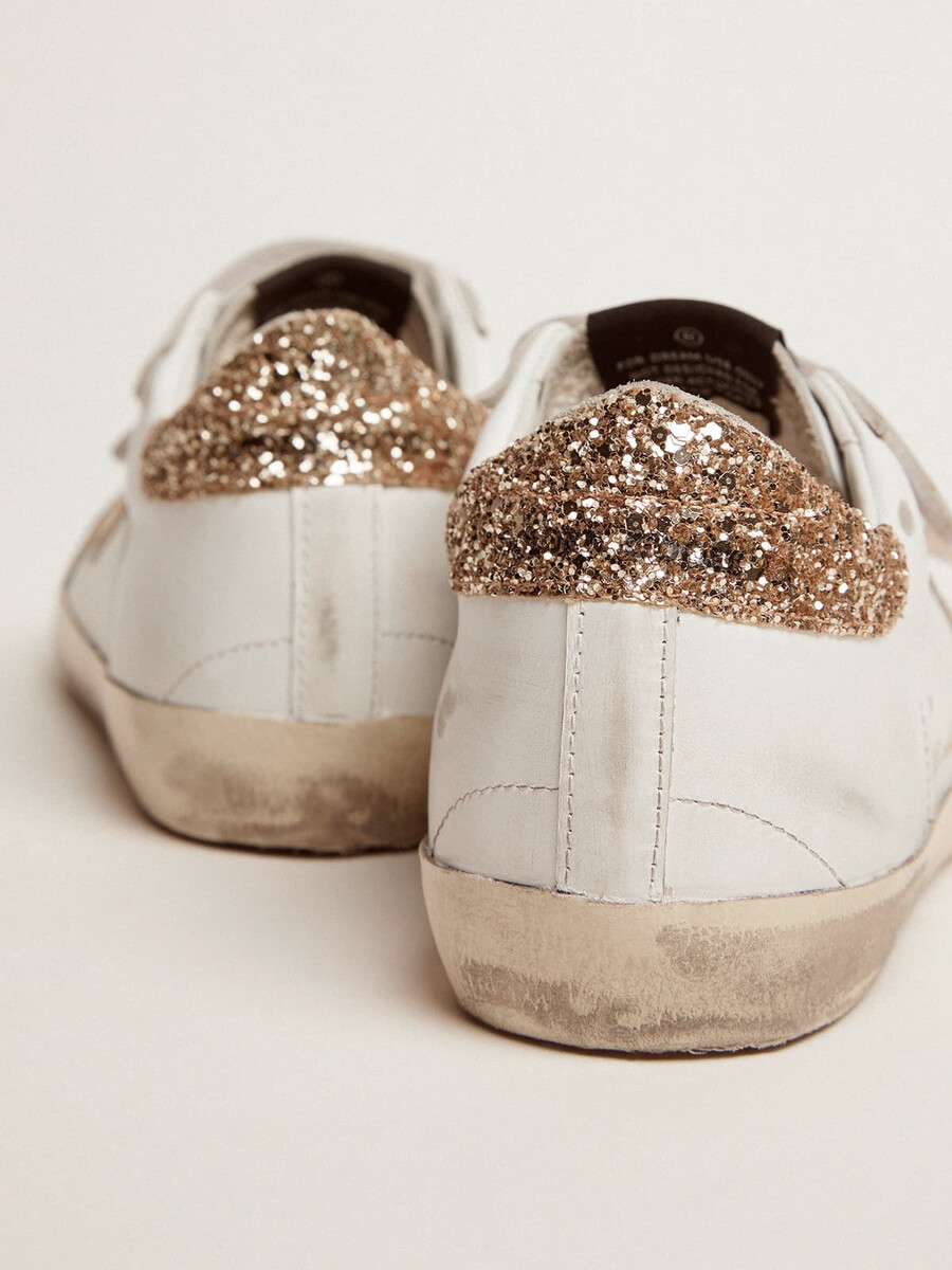 damskie buty old school ze złotą gwiazdą w laminowanej skórze