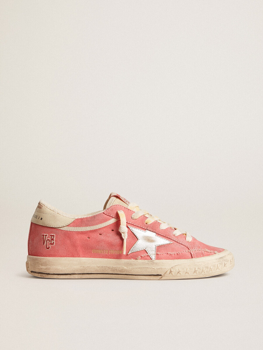 damskie buty super-star ltd z czerwonego zamszu ze srebrną gwiazdą i skórzanym paskiem na pięcie