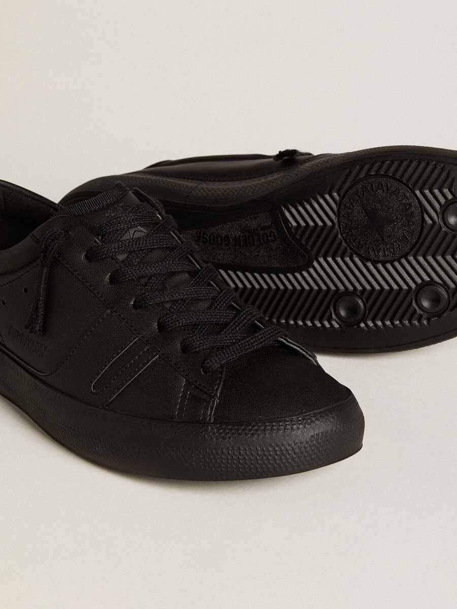 buty sportowe yatay model 1b ekologiczne z cholewką z bio-materiału i czarnym logo y